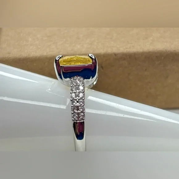 “Deco Dreaming” Lemon Stone Ring - Picture 3 of 3